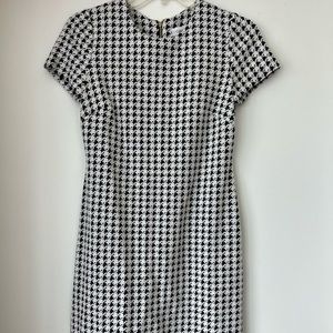 Calvin Klein black and white checkered shift dress size 2